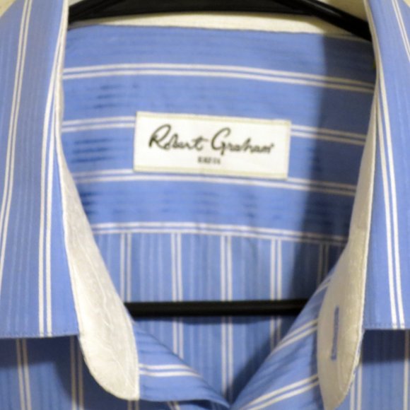 Robert Graham Mens Long Sleeve Button Shirt Size 15.5 Blue White Stripes - Picture 3 of 9